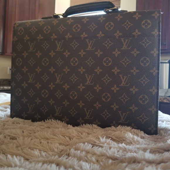 Louis Vuitton Briefcase - Picture 6 of 16